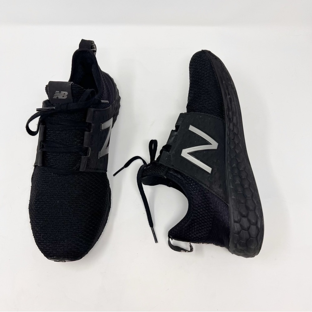 [New Balance] Black Athletic Shoes